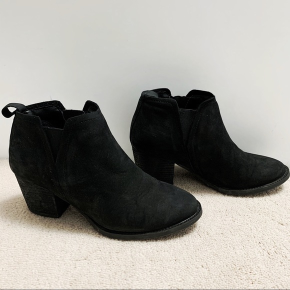 Steve Madden Waterproof Nova Ankle Boots - Picture 6 of 12